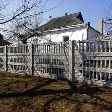 Продаю будинок м.Звенигородка від власника.Газ, з усіма зручностями.