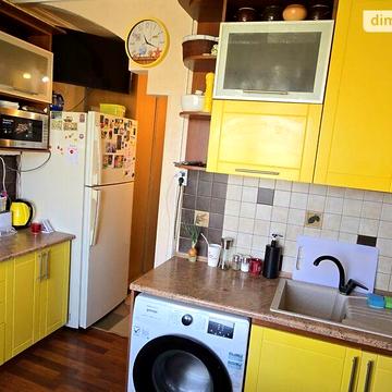 Продаж 3к Квартира Володимира Іванціва (Чкалова) вулиця