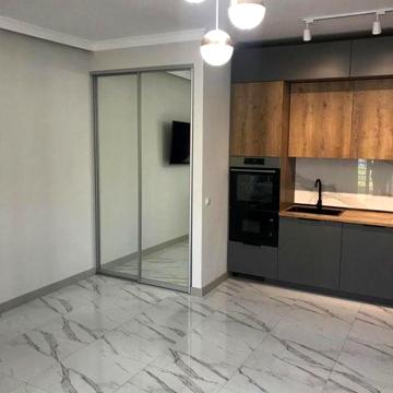 Здається 2 кімнатна квартира в центрі міста в новобудові