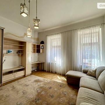 Довгострокова оренда 2к Квартира Академіка Філарета Колесси вулиця