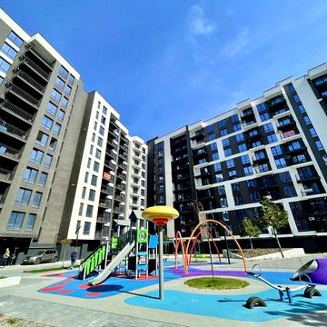Продаж 2 к.кв з балконом-терасою. Центр ЖК Фемелі Плаза