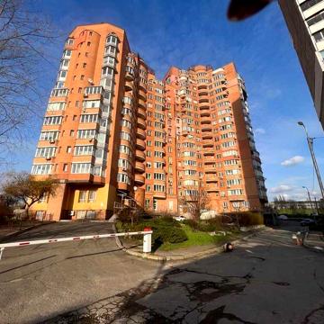 Продам 2-х кімнатну Святошинс р-н. Палладіна 25А. м. Академмістечко