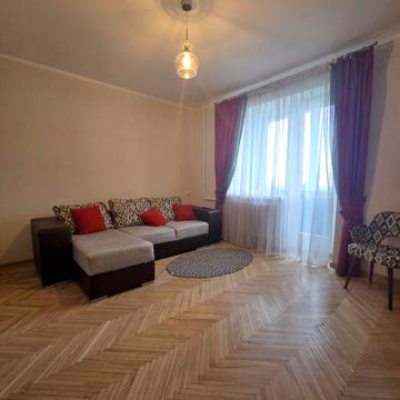 Продажа 2-х кімн. квартири вул. Соломянська,22