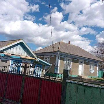 Будинок в Чернівецькій області 6000$, с.Новоселиця