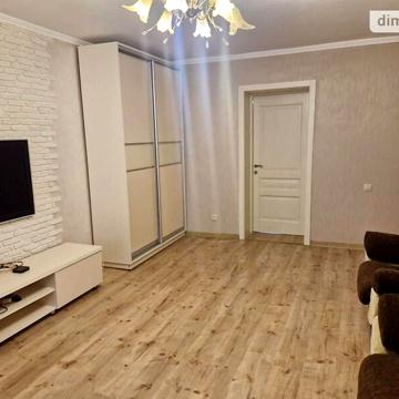 Продаж 3к Квартира Паркова вулиця