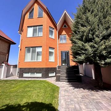 Продаж 4к Дім Саксаганського вулиця