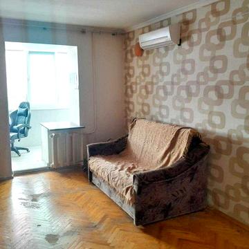 Продам 3-х комнатную квартиру в Соломенском районе