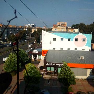 Зниження вартості!!!Терміново!!! Продам 2 к квартиру на Проспекті Миру