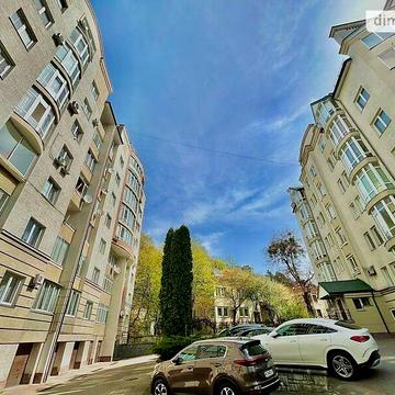 Довгострокова оренда 3к Квартира Кубанська вулиця