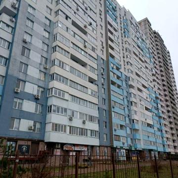 Рональда Рейгана вул., 40