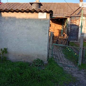Продаж 2к Квартира Квітнева вулиця