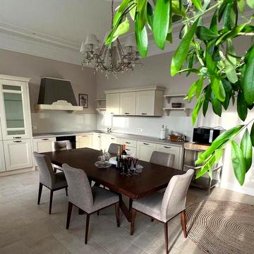 Липки. Івана Козловського пров., 4. Авторський дизайн, 4 спальні