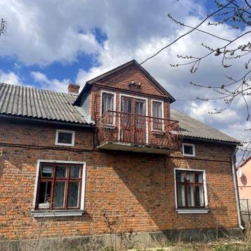 Продається будинок біля автостанції м. Сокаль