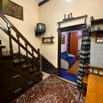 Довгострокова оренда 1-к квартири від власника на вул. Устияновича