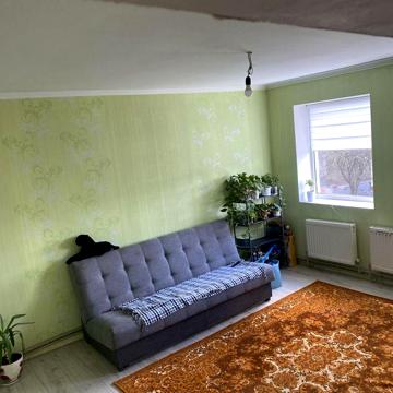 Будинок 76 м (половина) в м. Кагарлик вулиця Папаніна
