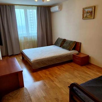 Соломії Крушельницької вул., 15б