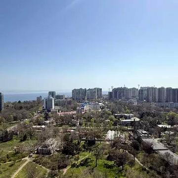 Трикімнатна квартира в ЖК Олімпійський на пр. Шевченка