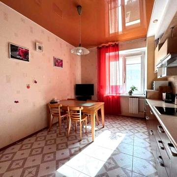 Продаж 3к квартири , Мишуги 2 , Позняки, Дарницький р-н.