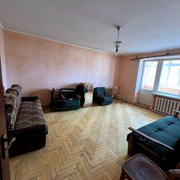 Продам 1 кімнатну квартиру у м. Бережани
