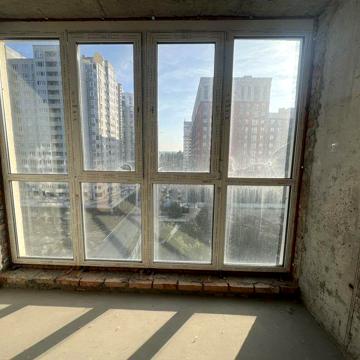 Квартира з панорамними вікнами