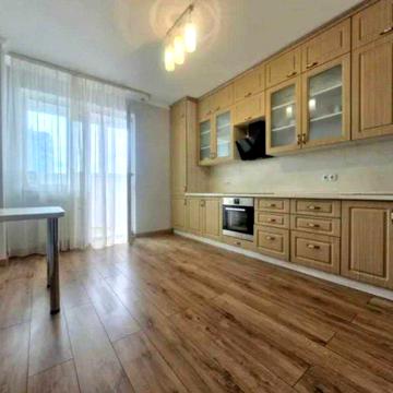 Продаж 1-к Квартири з ремонтом Деміївська, 18 ст. М Деміївська