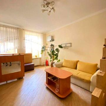 Продаж квартири вулиця Романчука\Площа Петрушевича