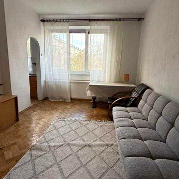 Оренда 2 кімнатної квартири вул М.Зерова (Залізничний р-н)