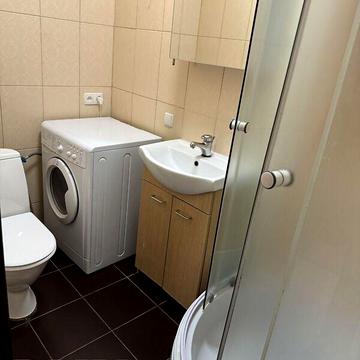 Продаж 2к Квартира Крилова вулиця