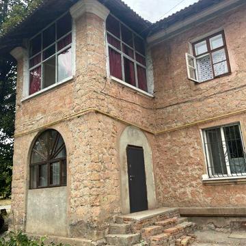 Квартира в центрально-городском районе Кривого Рога, на Карачунах