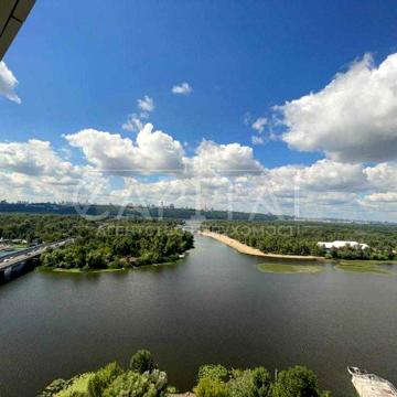 Продаж 3-х кімнатної квартири в ЖК Бізнес класу "Сонячна Рівєра". ЖК Сонячна рів&#039;єра