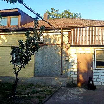 Продам частину будинку на 96 кварталі