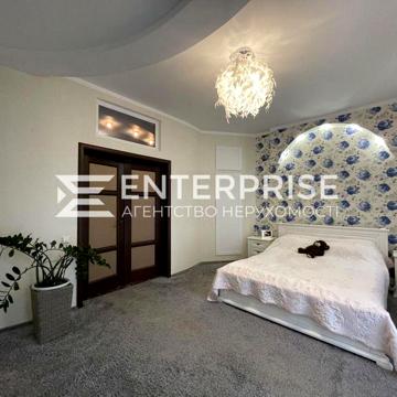 Продаж 2 кімнатної квартири, с.Чайки, метро Житомирська