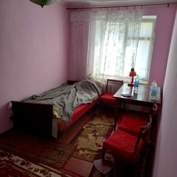 Продаю 2 кімнатну квартиру на вул. Фрунзе та пр. Центральний