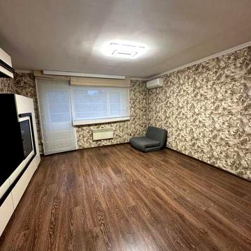 Продам 4ком квартиру в центре ул. Бородинской  ремонт