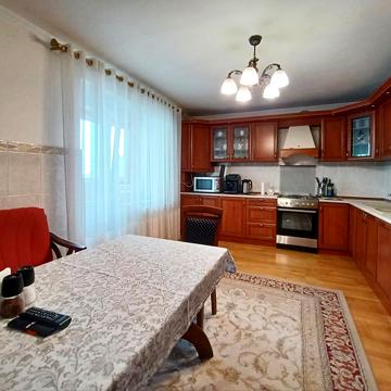 Джохара Дудаєва вул., 5