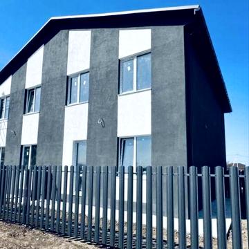Маленька але СВОЯ-квартира з двориком  біля Києва