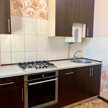 Незалежної України вул. (40 років Радянської України), 75