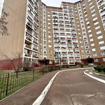 ПознякиІБез комісії для покупця! Двохкімнатна квартира.