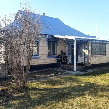 Продаж будинку в селі Яблунівка