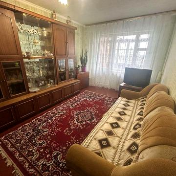 Продаж 3х кімнатної квартири на Піщаному масиві