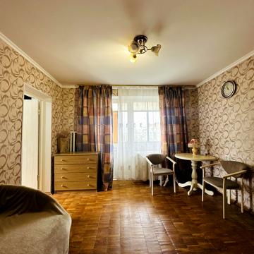 Вереснева вул., 5