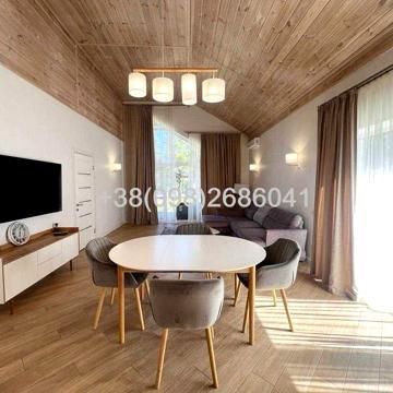 КМ Chaletville. Продам сучасний жилий будинок в оточені соснового лісу