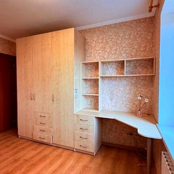 Продаж 3к Квартира Гідропаркова вулиця