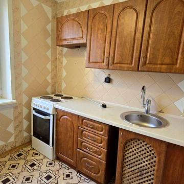 1к кв на Коріатовичів. Вільна