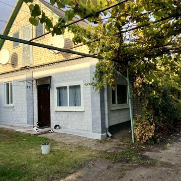 Продам капітальний будинок у селі Котовка