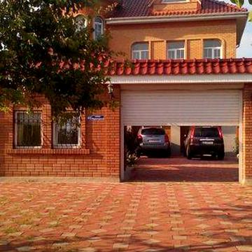 Продам 2 отдельних дома 3этаж +Гостевой дом +л