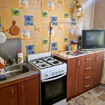 Продам 2к квартиру на первом этаже