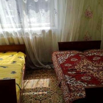 Здам квартиру , три кімнатну Старокостянтинів