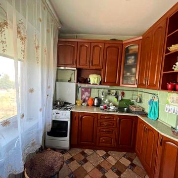 Продаж 1 кім. квартира  вул. Закревсього, 39а.