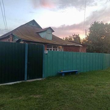 Продам будинок у м. Охтирка, провулок Кубанський, 3